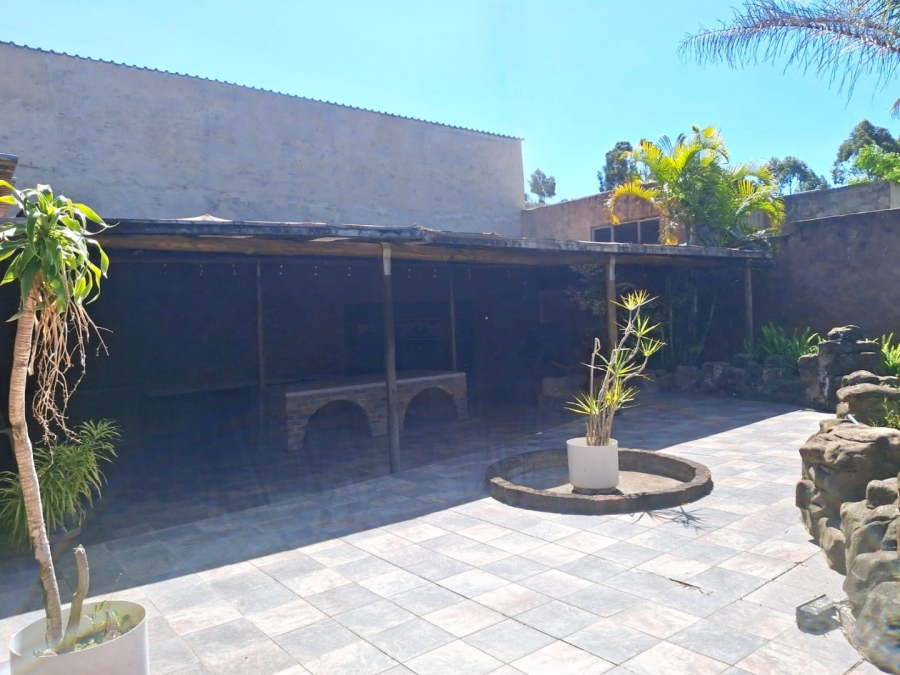 Commercial Property for Sale in Summerpride Eastern Cape